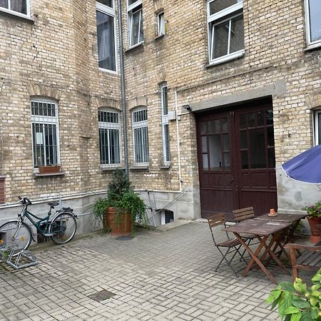 Appartement "Nina"Im Dachgeschoss, Inklusive Parkplatz Halle  Ngoại thất bức ảnh