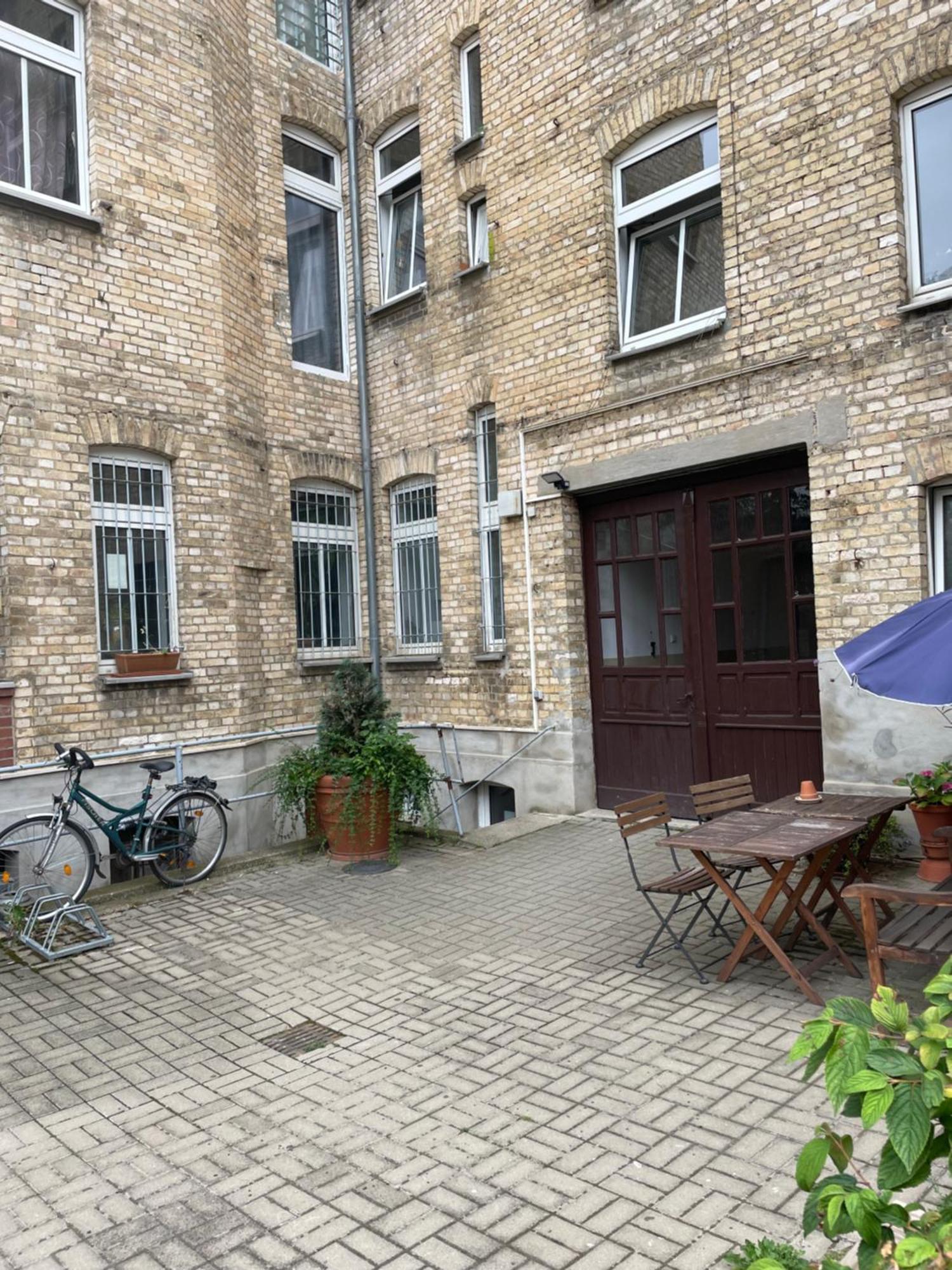Appartement "Nina"Im Dachgeschoss, Inklusive Parkplatz Halle  Ngoại thất bức ảnh